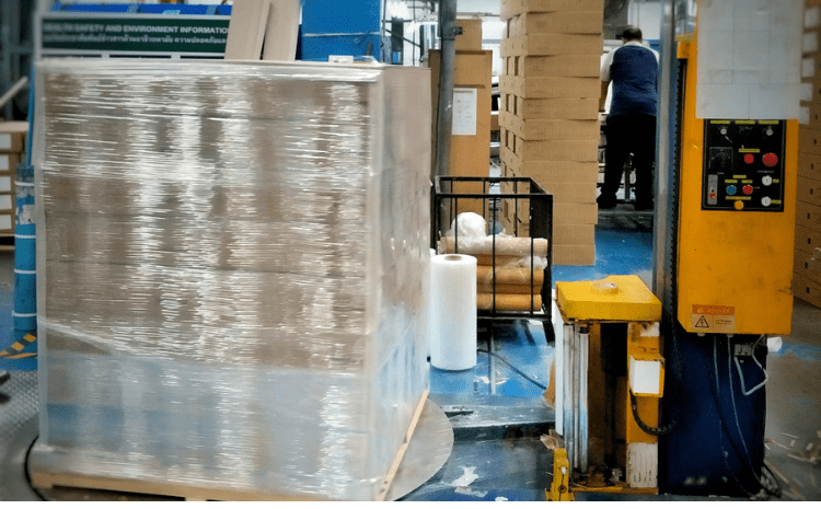  Mastering Packaging Efficiency: The Rise of Semi-Automatic Shrink Wrapping Machines